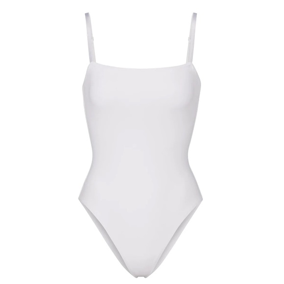 SKIMS Shaping Swim Cami One Piece Color: Marble Size: XS - Picture 4 of 7